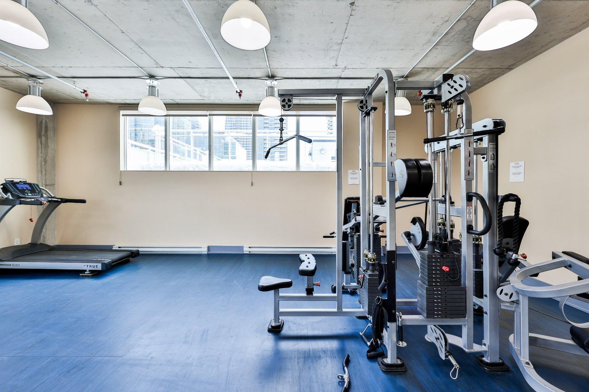 









1235


Rue Bishop

, 406,
Montréal (Ville-Marie),




QC
H3G0A6

