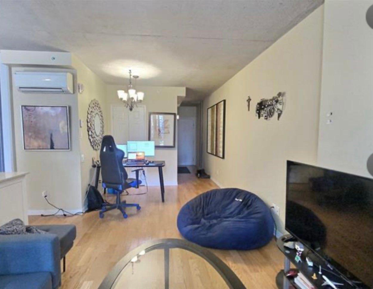 









1235


Rue Bishop

, 406,
Montréal (Ville-Marie),




QC
H3G0A6

