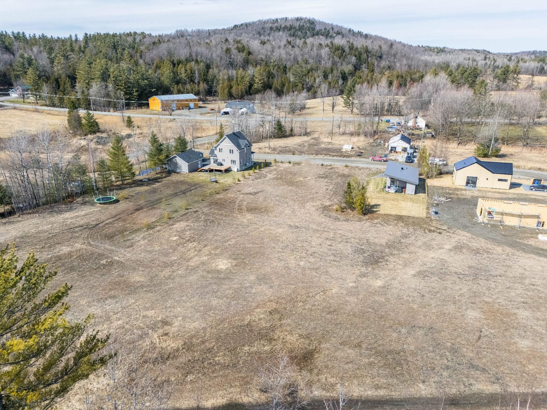 












Rue des Tailleurs-de-Pierre

,
Stanstead - Ville,







QC
J0B3E4

