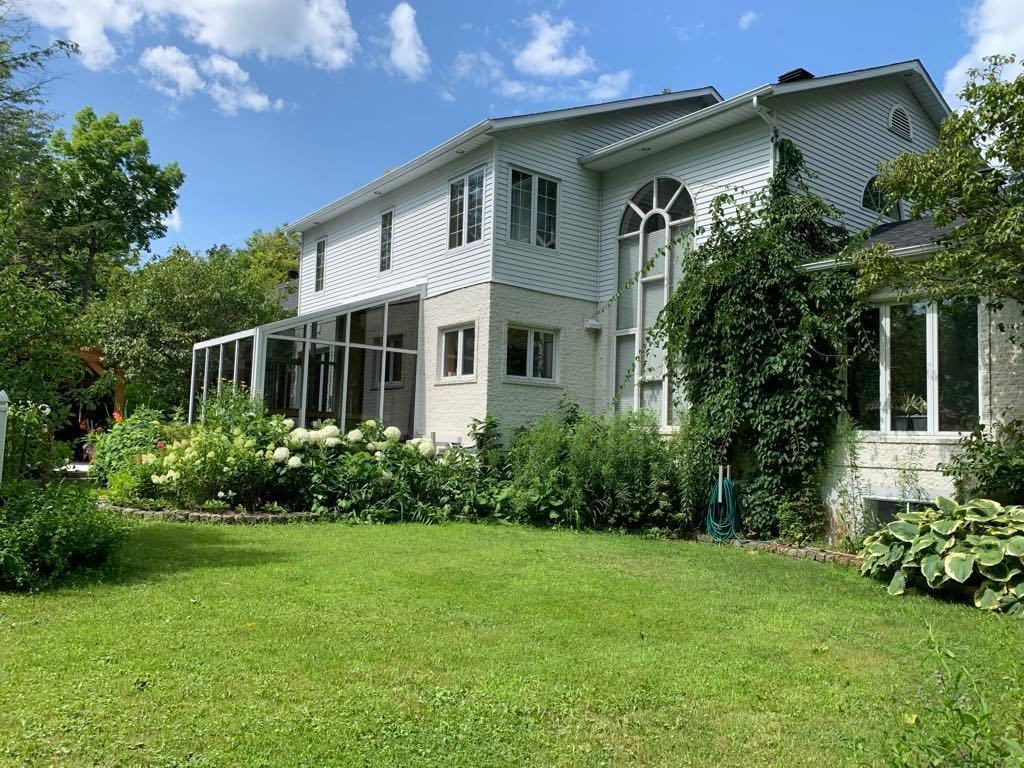 









35


Rue Brissette

,
Saint-Mathieu-de-Beloeil,




QC
J3G0G2

