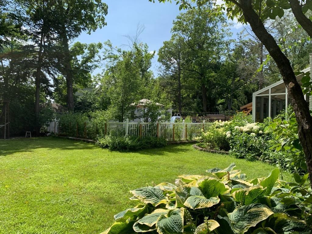 









35


Rue Brissette

,
Saint-Mathieu-de-Beloeil,




QC
J3G0G2

