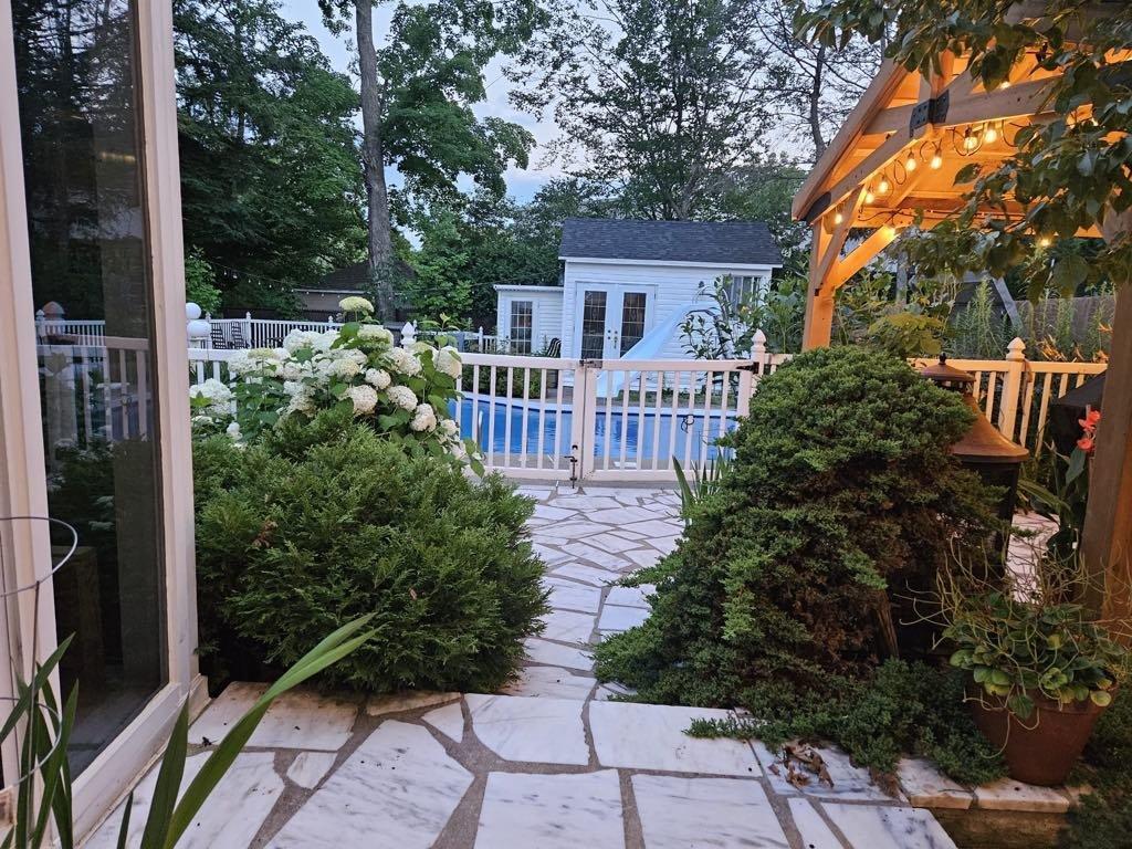 









35


Rue Brissette

,
Saint-Mathieu-de-Beloeil,




QC
J3G0G2

