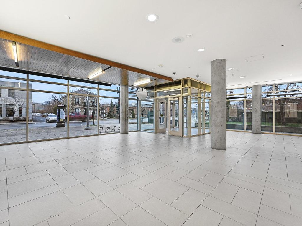 









450


Rue Principale

, 450,
Granby,




QC
J2G2X1

