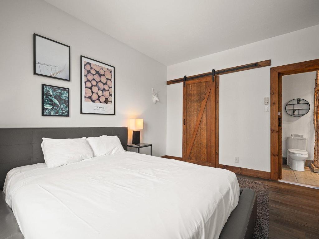 









116


Ch. de Kandahar

, 242,
Mont-Tremblant,




QC
J8E1E2

