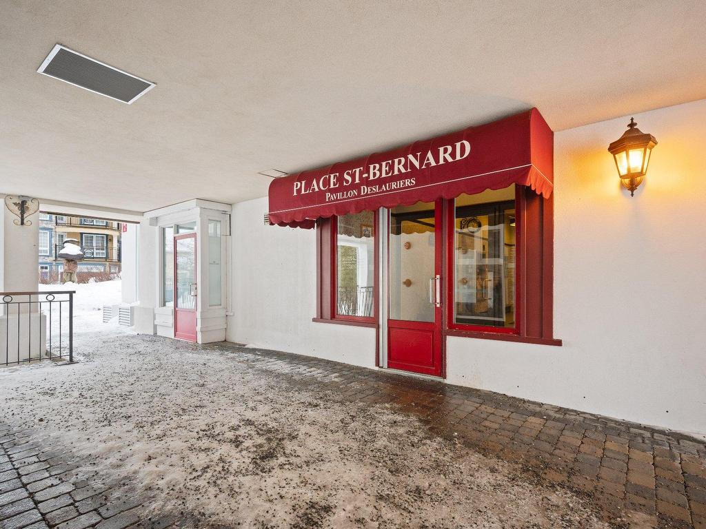 









116


Ch. de Kandahar

, 242,
Mont-Tremblant,




QC
J8E1E2

