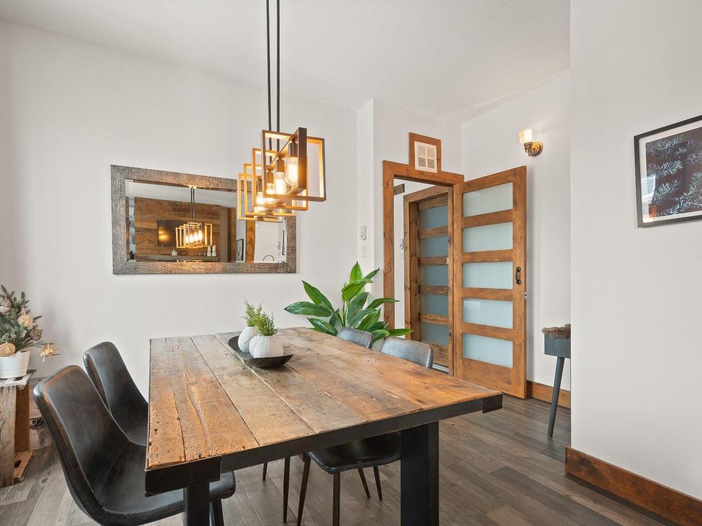 









116


Ch. de Kandahar

, 242,
Mont-Tremblant,




QC
J8E1E2

