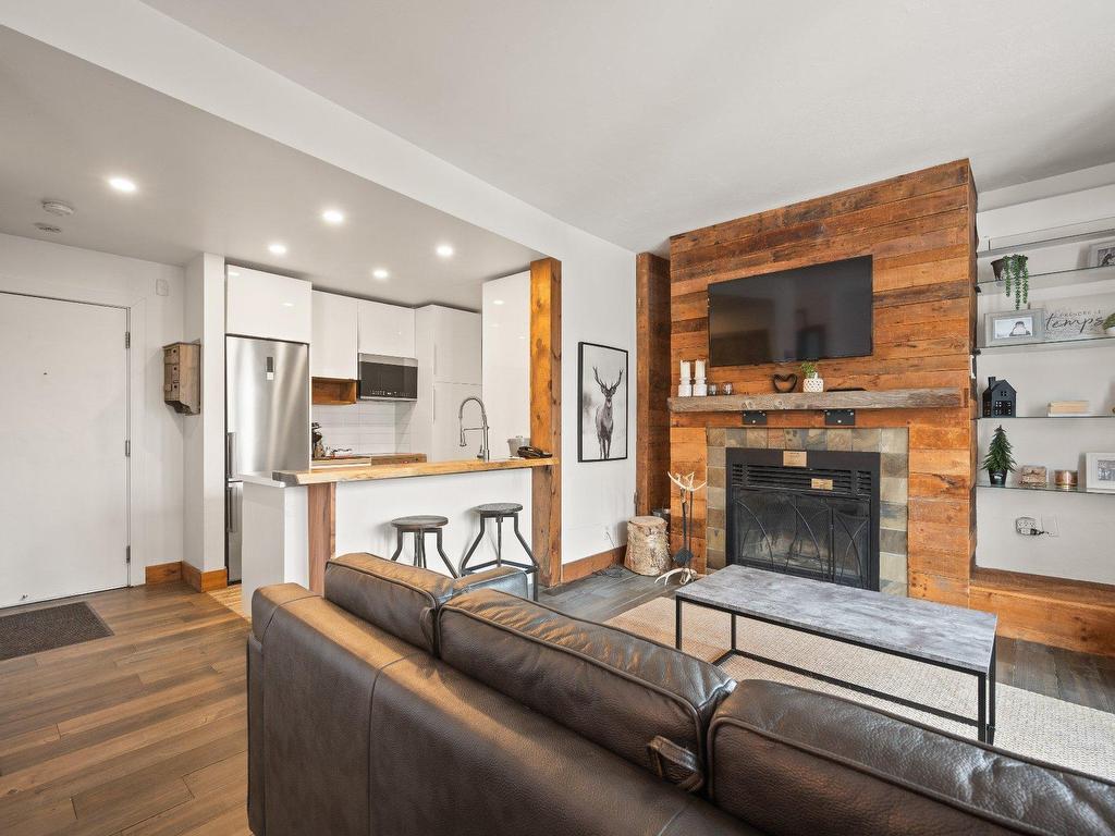 









116


Ch. de Kandahar

, 242,
Mont-Tremblant,




QC
J8E1E2

