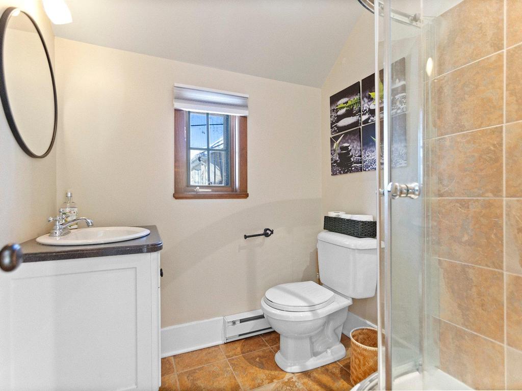 









40


Av. du Golf

,
Pointe-Claire,




QC
H9S4N5

