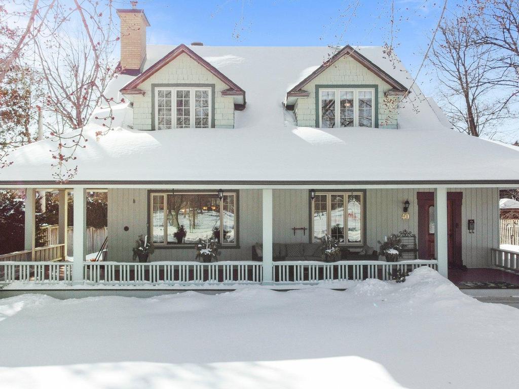 









40


Av. du Golf

,
Pointe-Claire,




QC
H9S4N5

