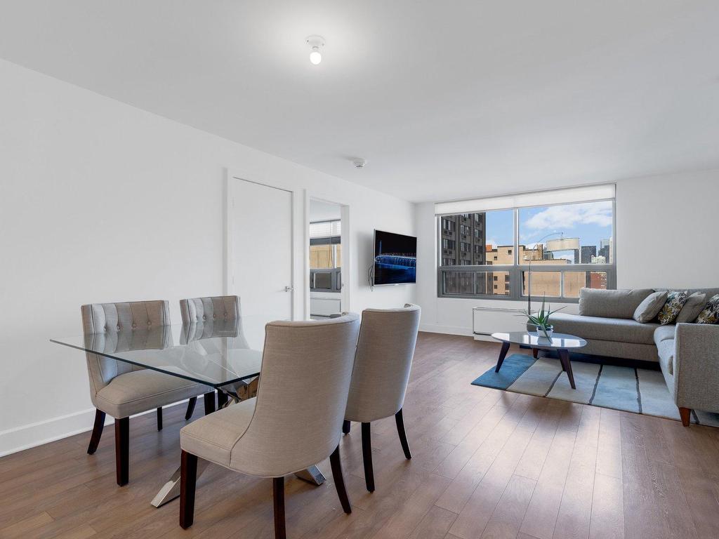









1390


Rue du Fort

, 1402,
Montréal (Ville-Marie),




QC
H3H2R7


