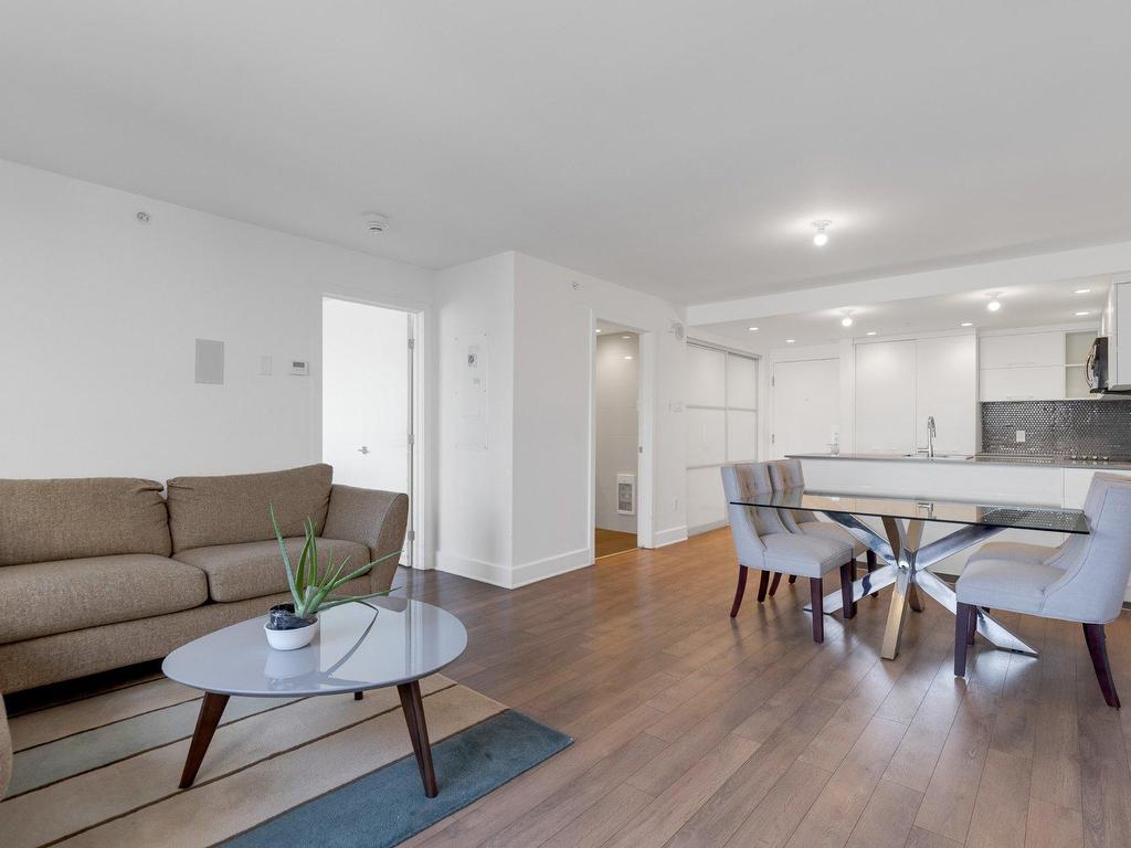 









1390


Rue du Fort

, 1402,
Montréal (Ville-Marie),




QC
H3H2R7

