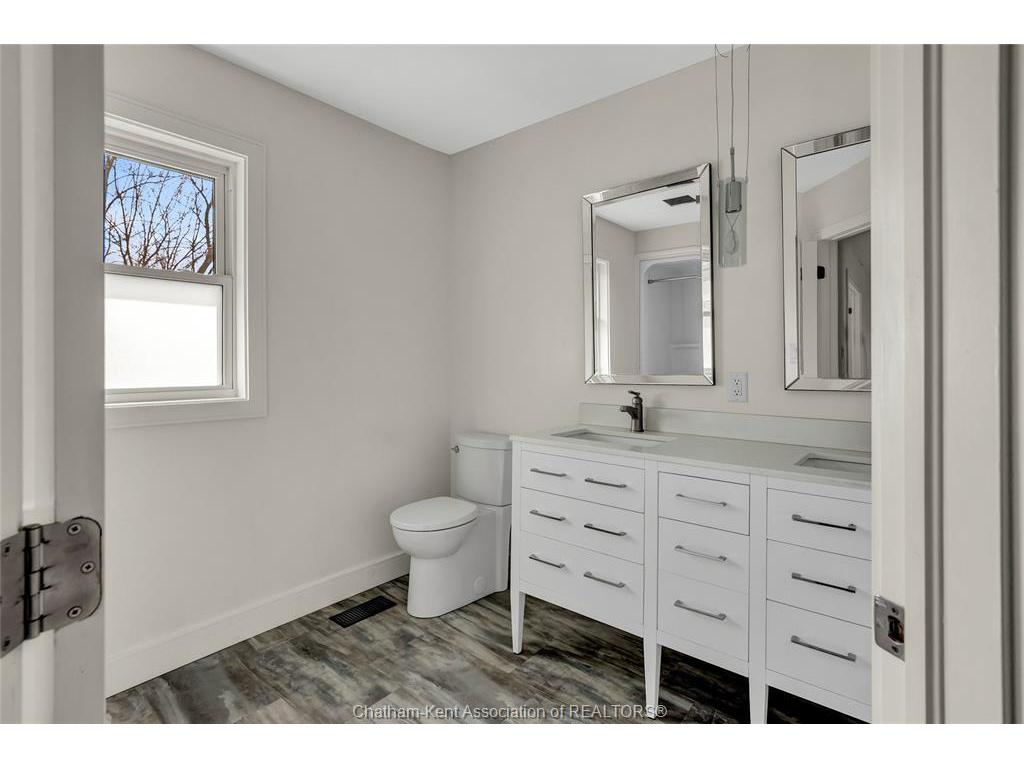 









30


Crerar

Drive,
Chatham,




ON
N7L2P8

