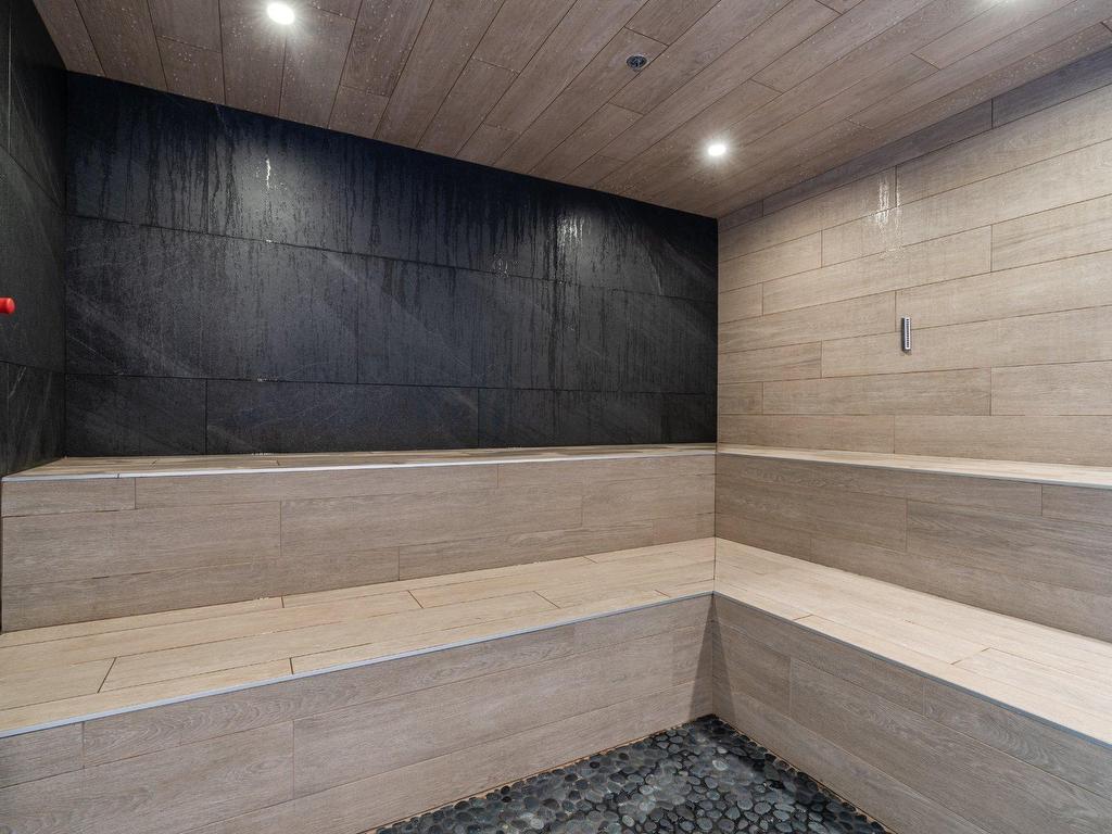









1020


Rue de la Montagne

, 3510,
Montréal (Ville-Marie),




QC
H3G1V7

