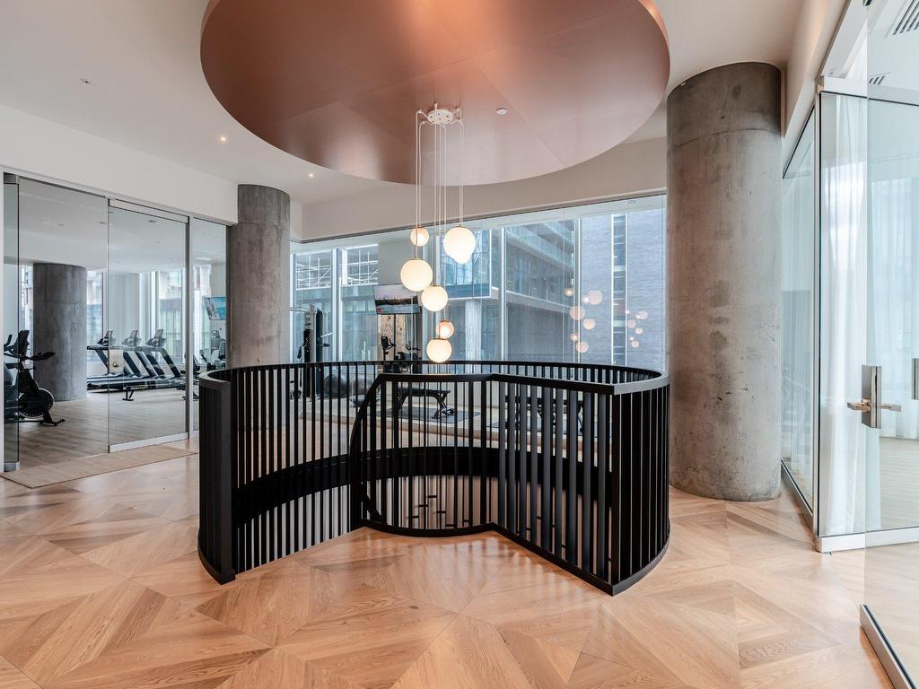 









1020


Rue de la Montagne

, 3510,
Montréal (Ville-Marie),




QC
H3G1V7

