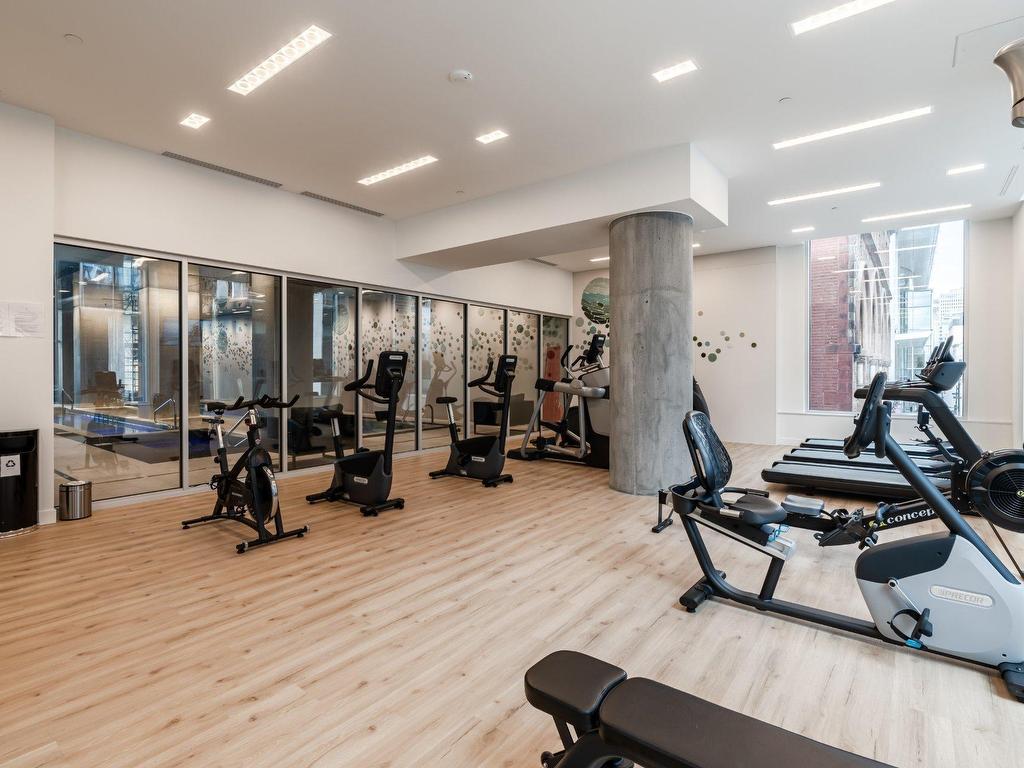 









1020


Rue de la Montagne

, 3510,
Montréal (Ville-Marie),




QC
H3G1V7

