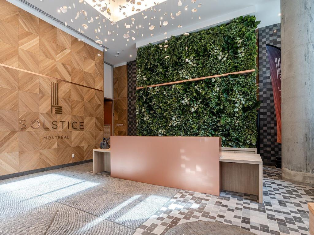 









1020


Rue de la Montagne

, 3510,
Montréal (Ville-Marie),




QC
H3G1V7

