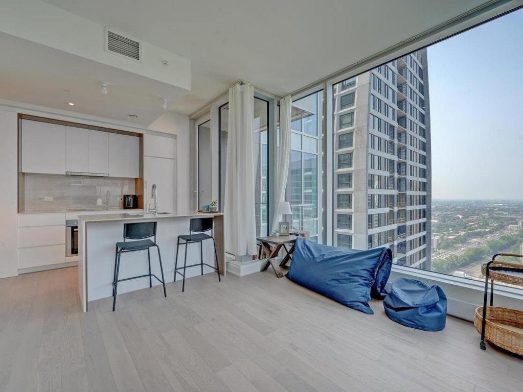 









1020


Rue de la Montagne

, 3510,
Montréal (Ville-Marie),




QC
H3G1V7

