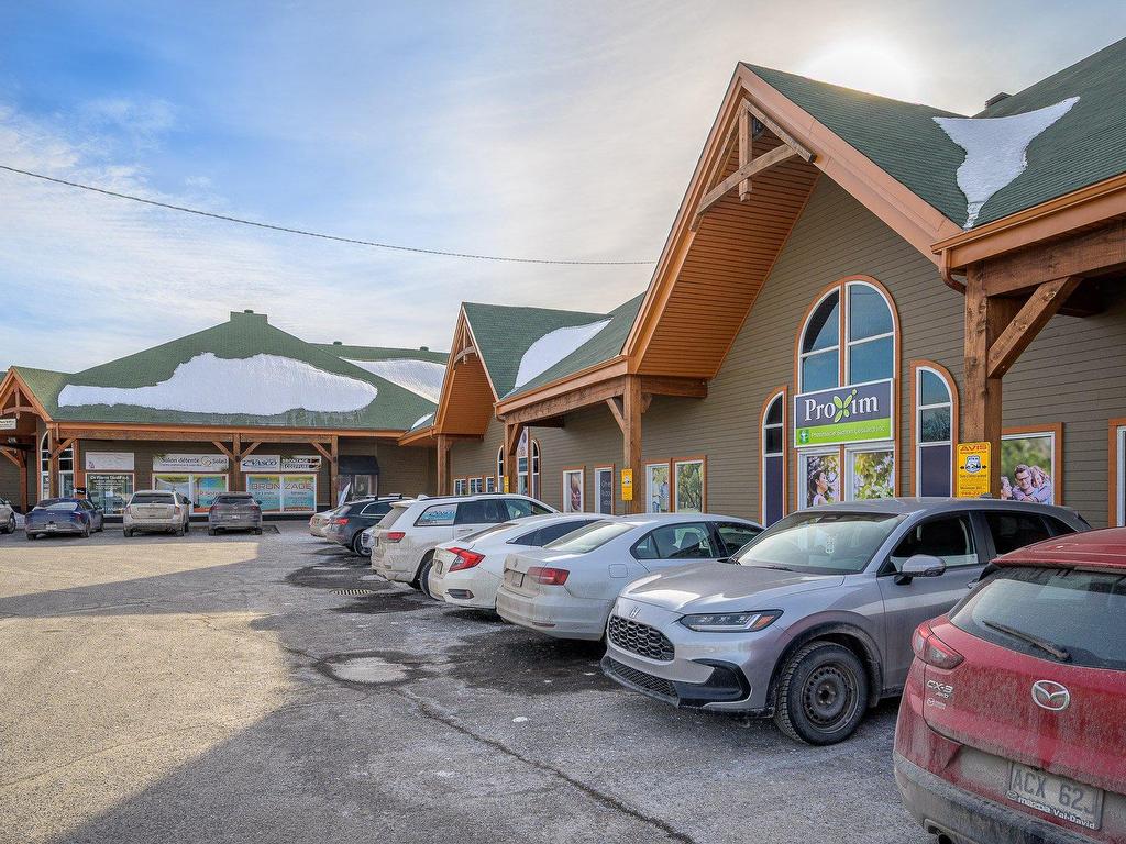 









1085


Rue Melançon

,
Saint-Jérôme,




QC
J7Z7N6

