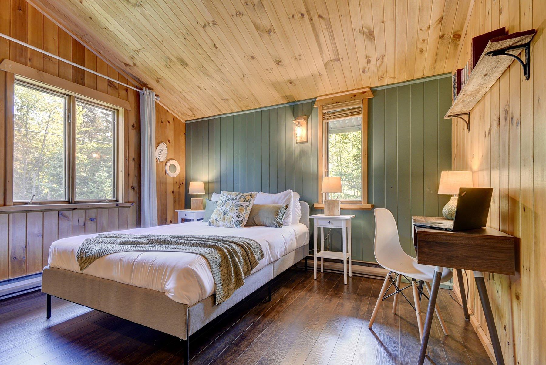 









291


Ch. du Nordet

,
Lac-Supérieur,




QC
J0T1J0


