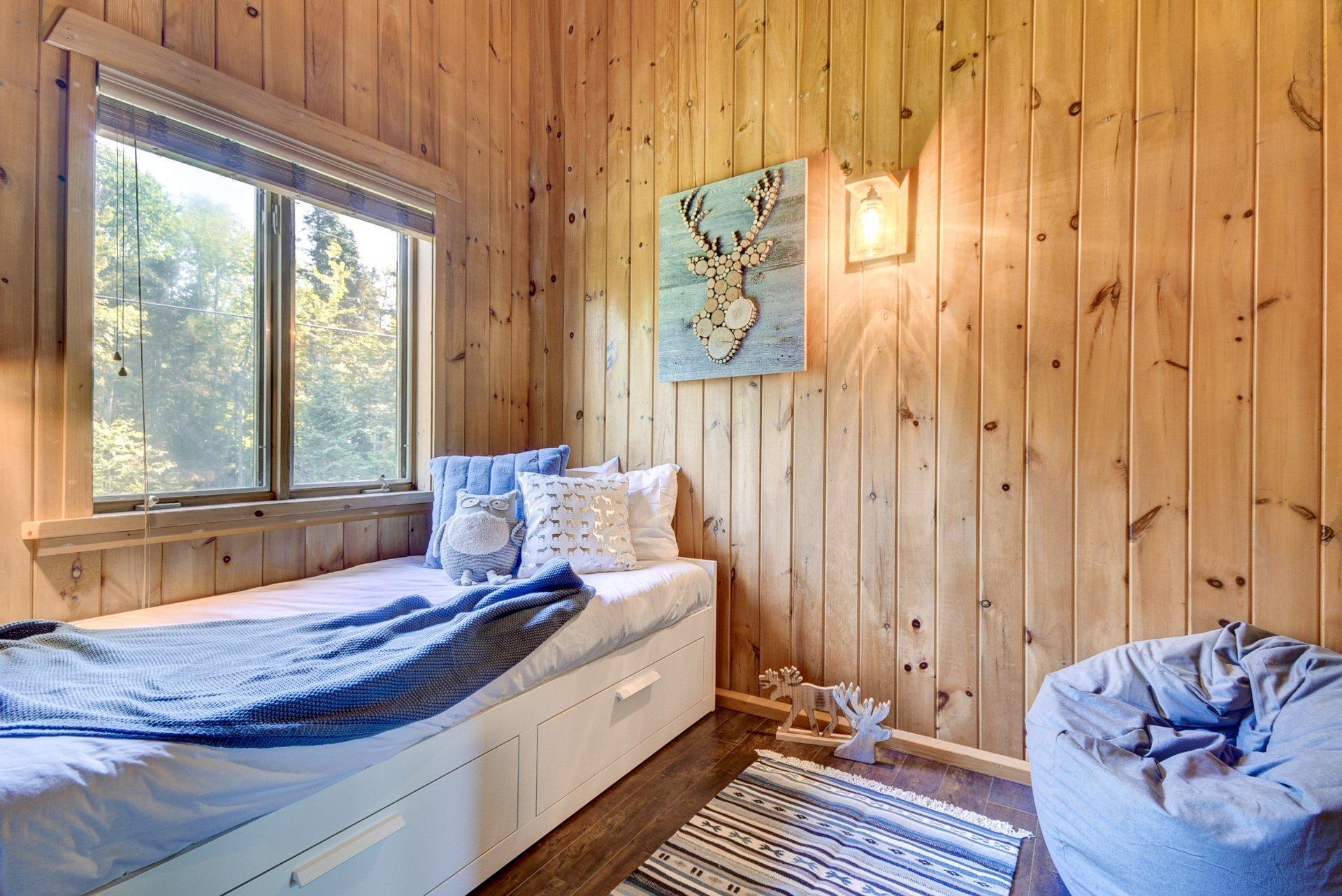









291


Ch. du Nordet

,
Lac-Supérieur,




QC
J0T1J0

