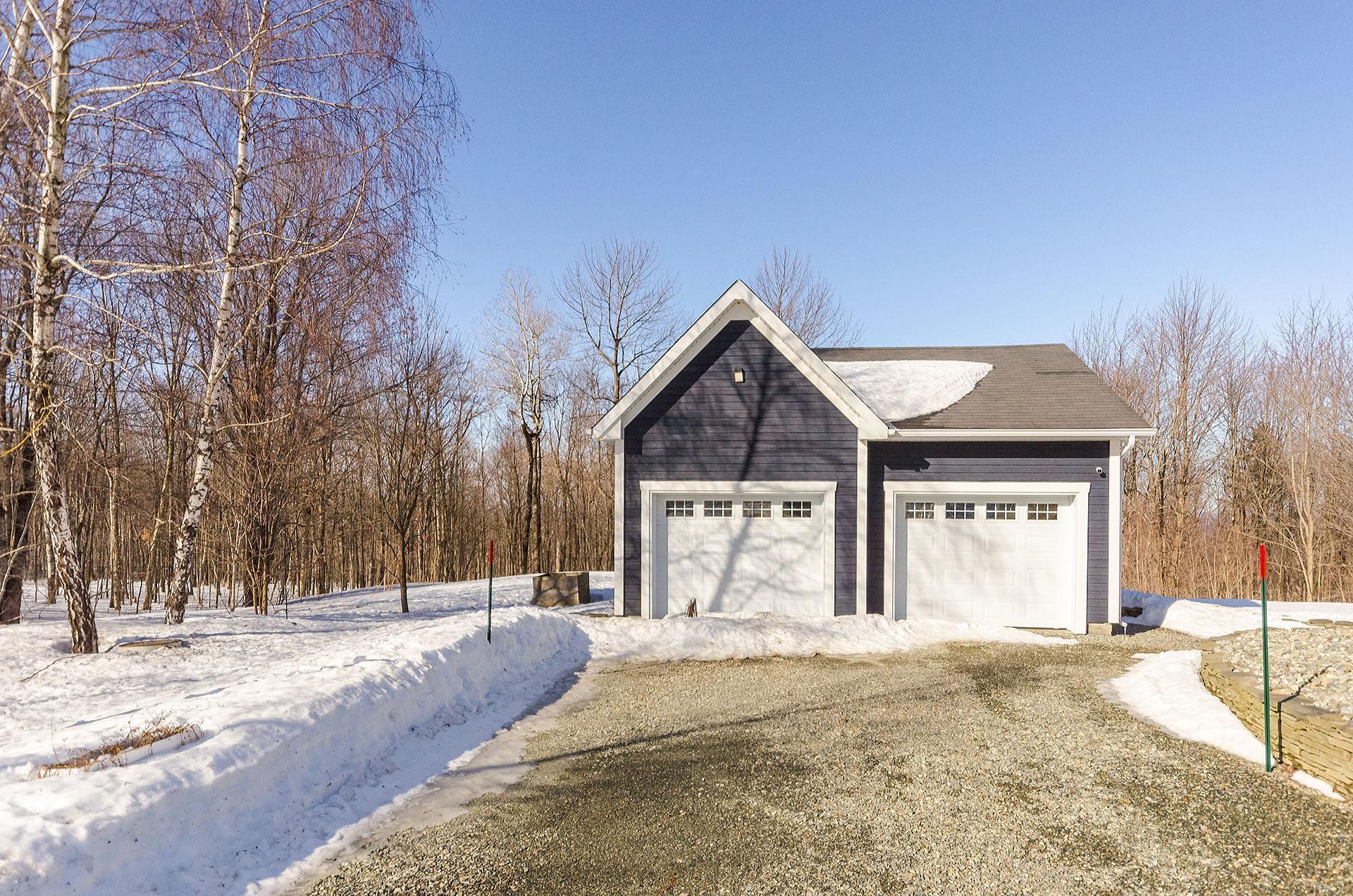 









31


Ch. Mountain

,
Bolton-Ouest,




QC
J0E2T0

