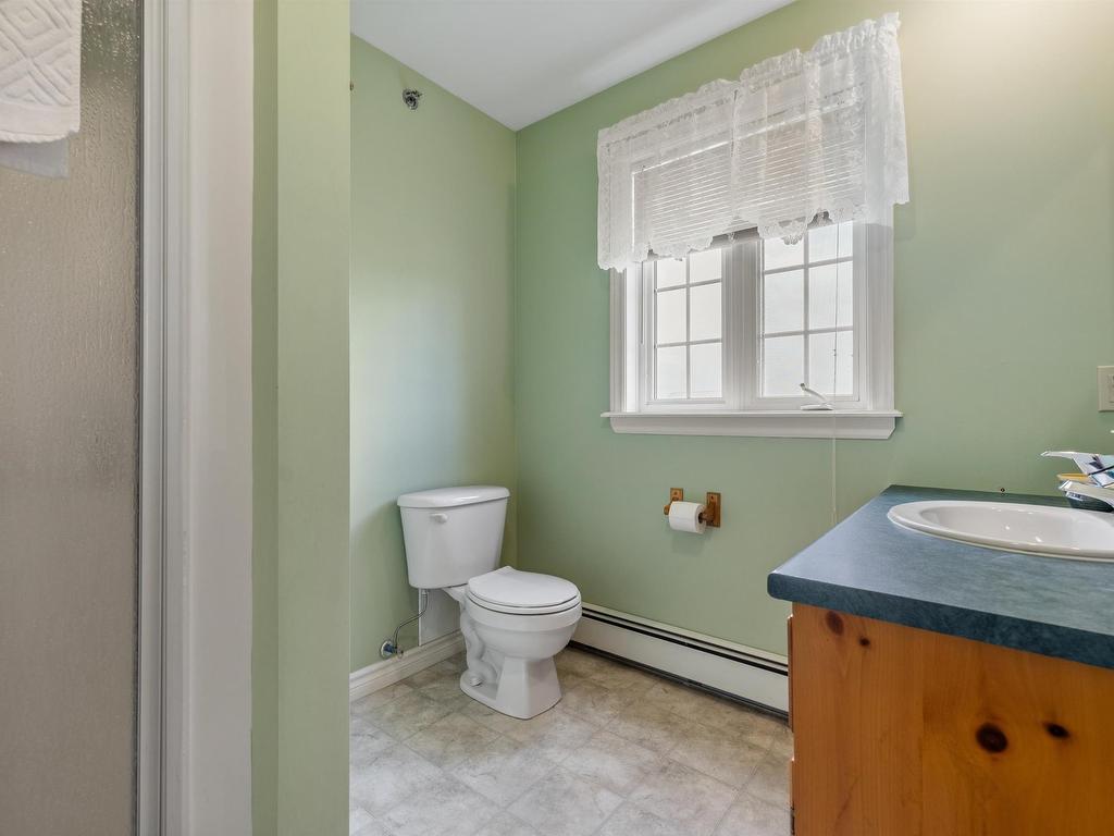 












21 Woodhawk Lane

,
Donaldston,







PE
C0A 1T0

