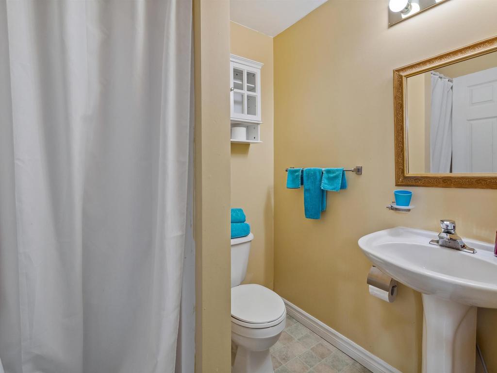 












21 Woodhawk Lane

,
Donaldston,







PE
C0A 1T0

