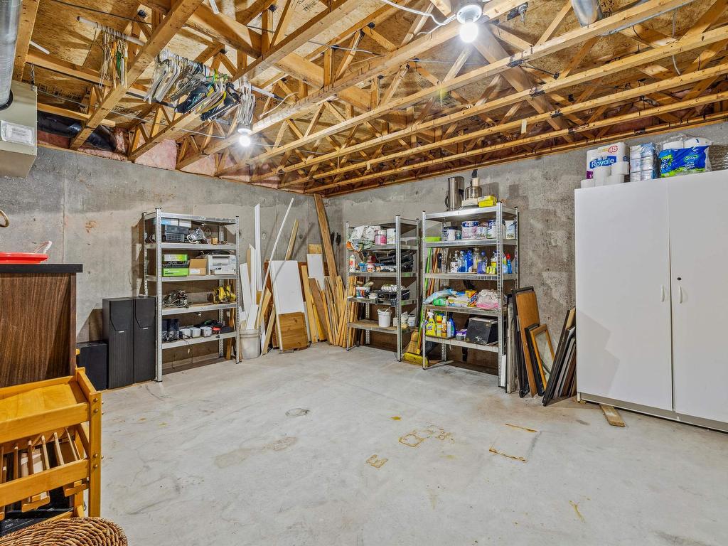 












21 Woodhawk Lane

,
Donaldston,







PE
C0A 1T0

