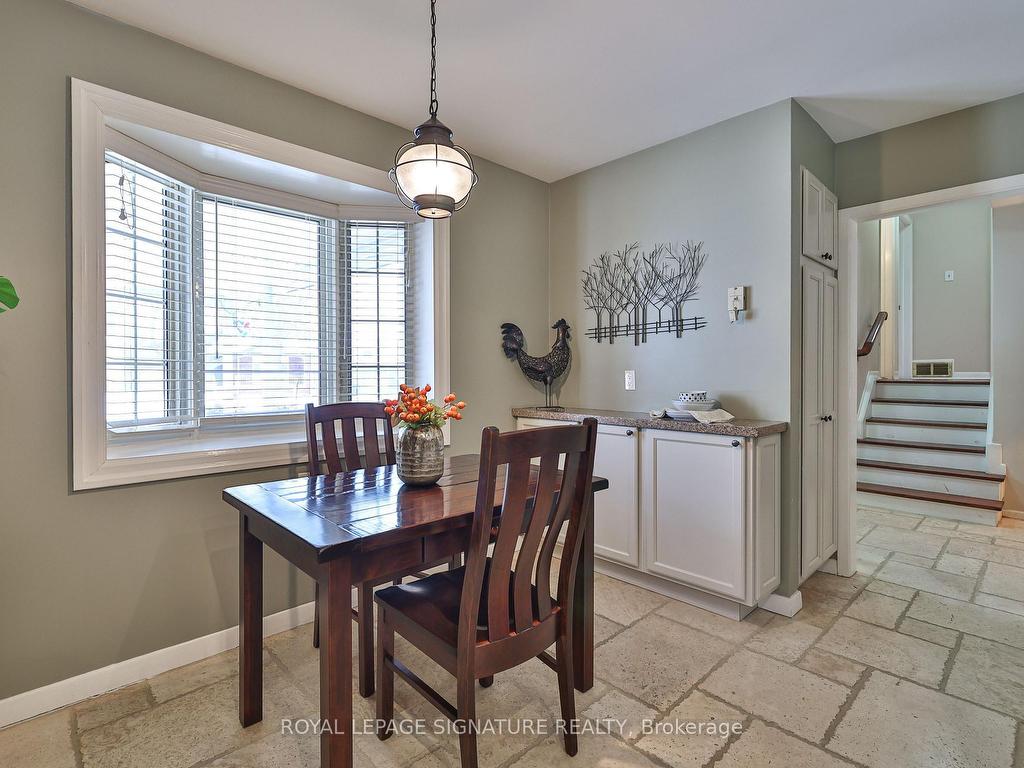 









21


Griselda

Crescent,
Toronto,




ON
M1G 3P5

