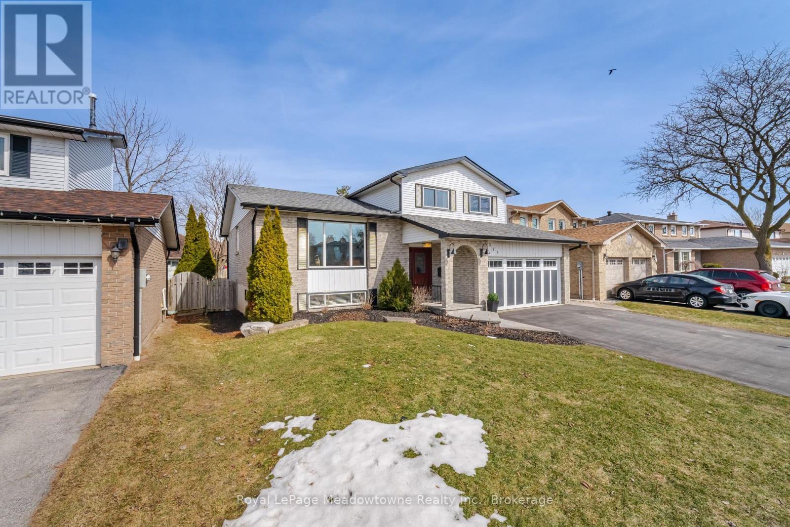 












515 CLOVER PARK CRESCENT

,
Milton (BM Bronte Meadows),




Ontario
L9T4T6

