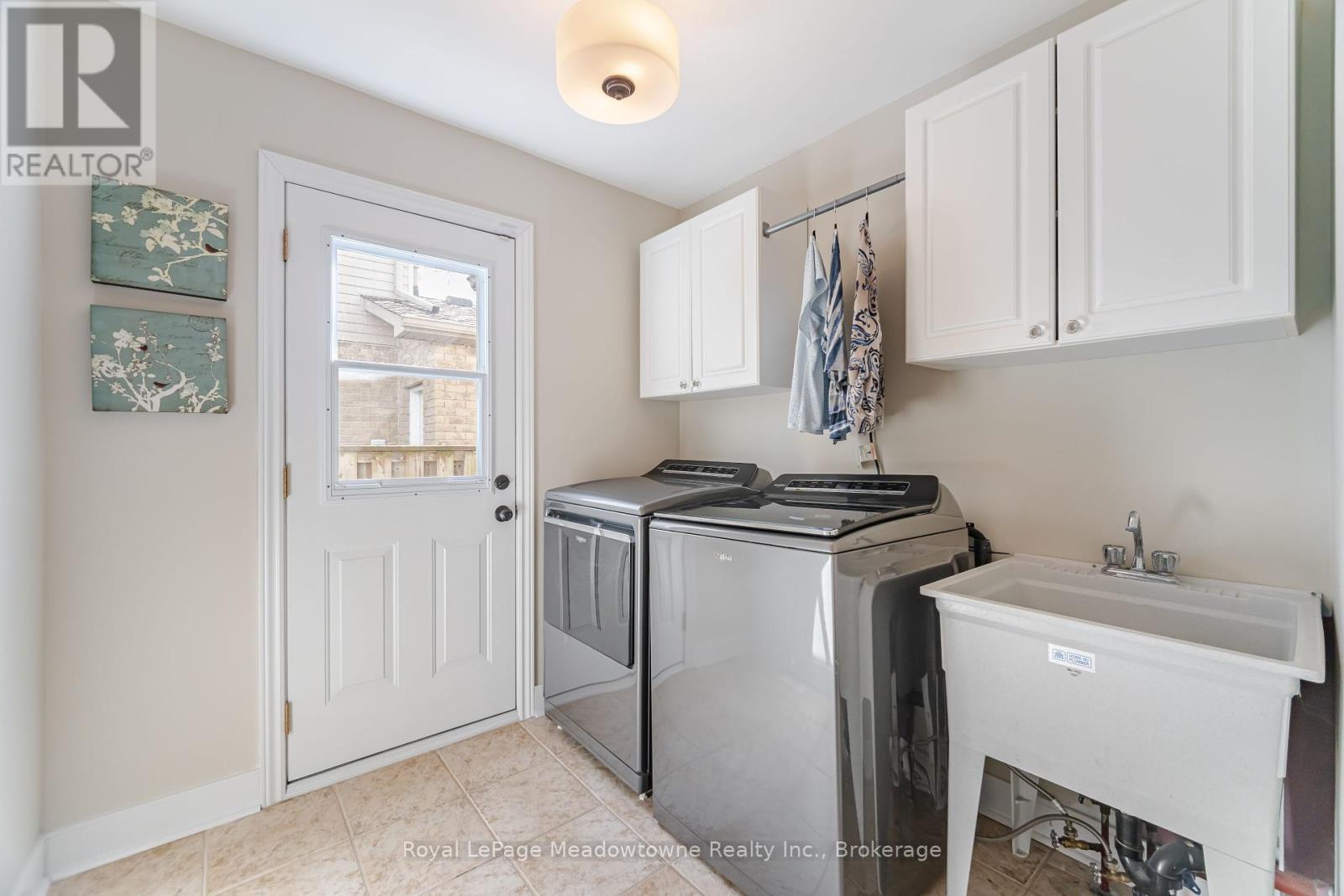 












515 CLOVER PARK CRESCENT

,
Milton (BM Bronte Meadows),




Ontario
L9T4T6

