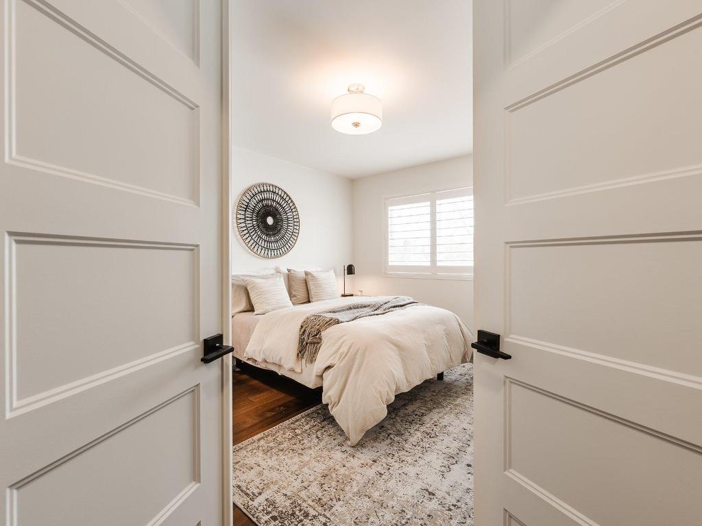 









160


Rue Parent

, 101,
Longueuil (Greenfield Park),




QC
J4V3L2

