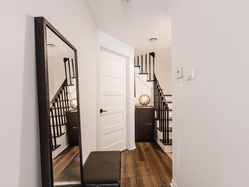 









160


Rue Parent

, 101,
Longueuil (Greenfield Park),




QC
J4V3L2


