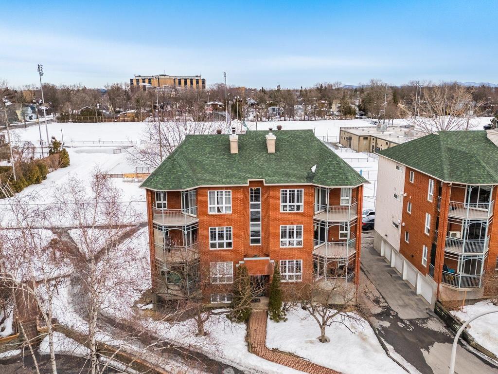 









160


Rue Parent

, 101,
Longueuil (Greenfield Park),




QC
J4V3L2

