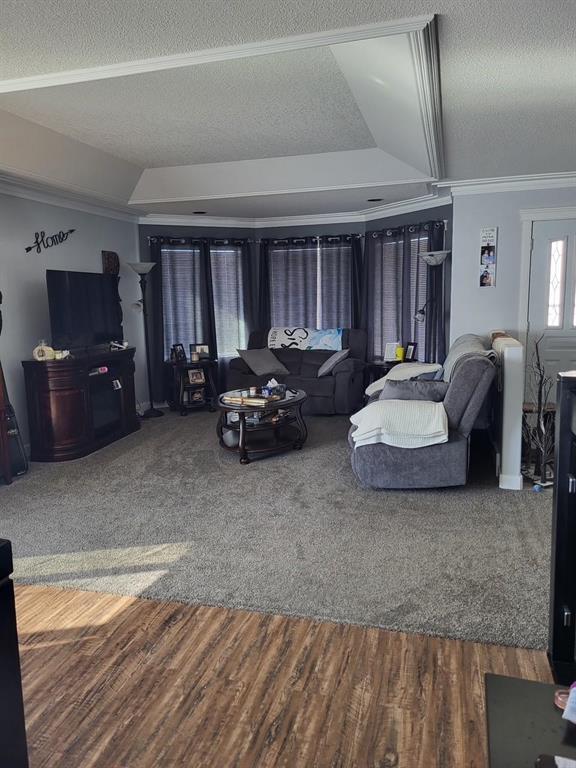 












202 Crocus Drive

,
Swan River,




Manitoba
R0L1Z0

