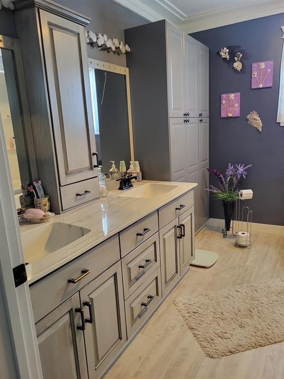












202 Crocus Drive

,
Swan River,




Manitoba
R0L1Z0

