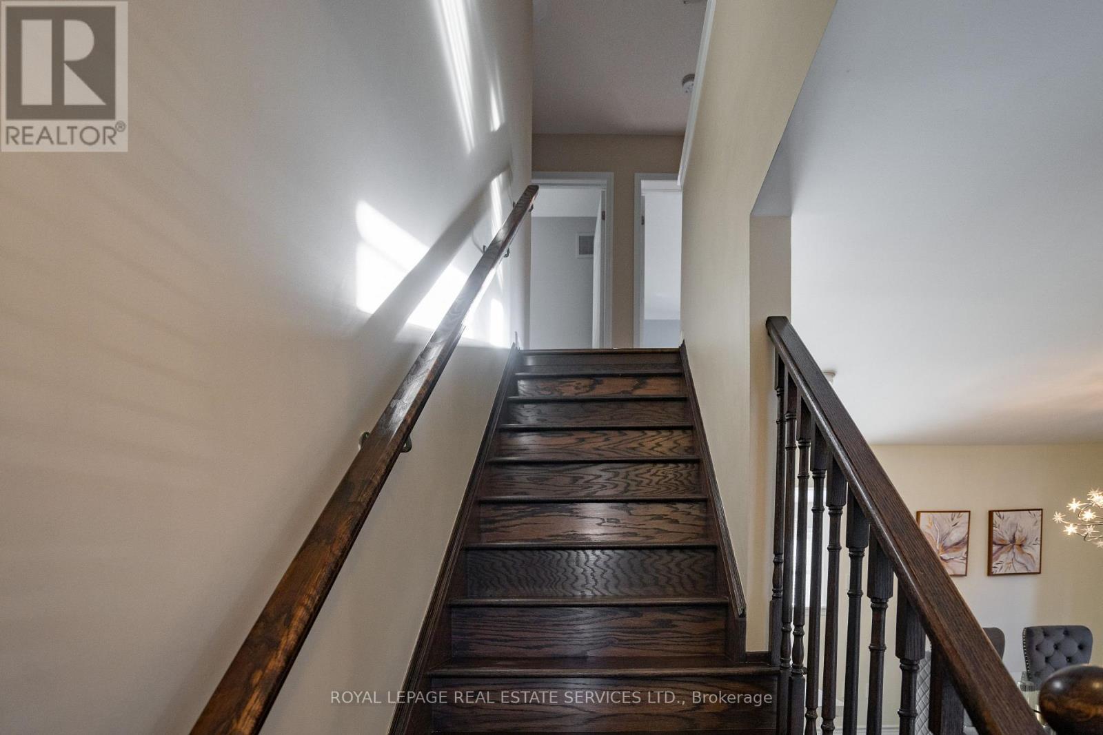 












900 TOLETZKA LANDING

,
Milton,




Ontario
L9T7T7

