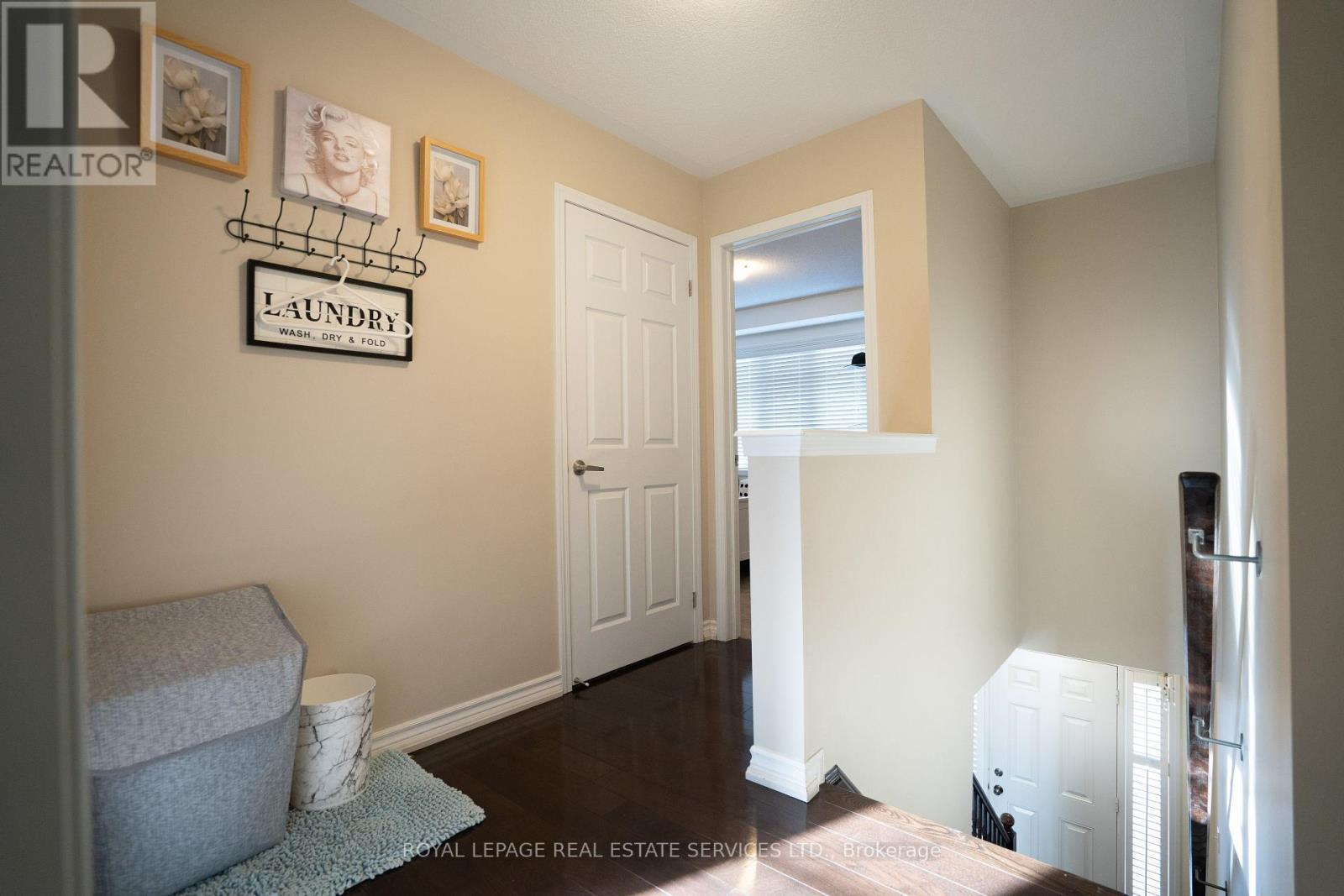 












900 TOLETZKA LANDING

,
Milton,




Ontario
L9T7T7

