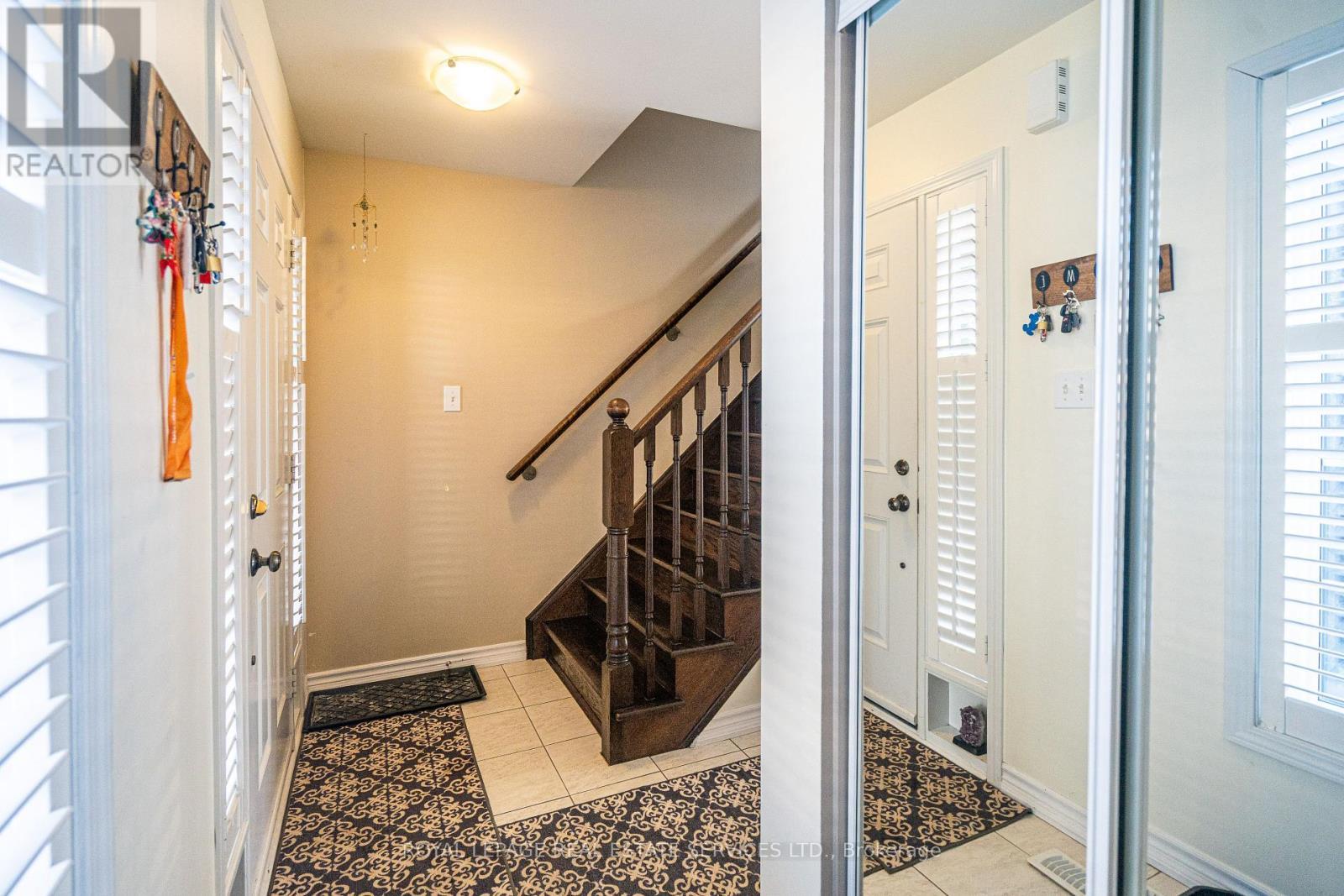 












900 TOLETZKA LANDING

,
Milton,




Ontario
L9T7T7

