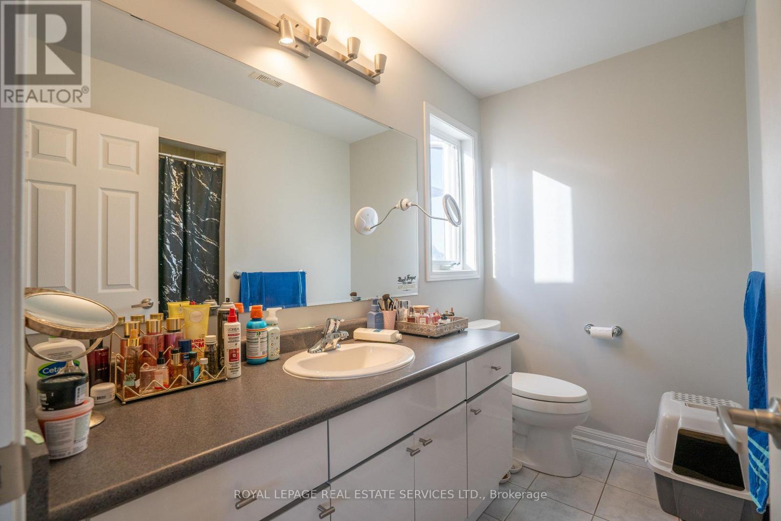 












900 TOLETZKA LANDING

,
Milton,




Ontario
L9T7T7

