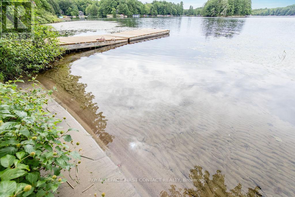 












3-1058 WHITES ROAD

,
Muskoka Lakes,




Ontario
P0B1J0

