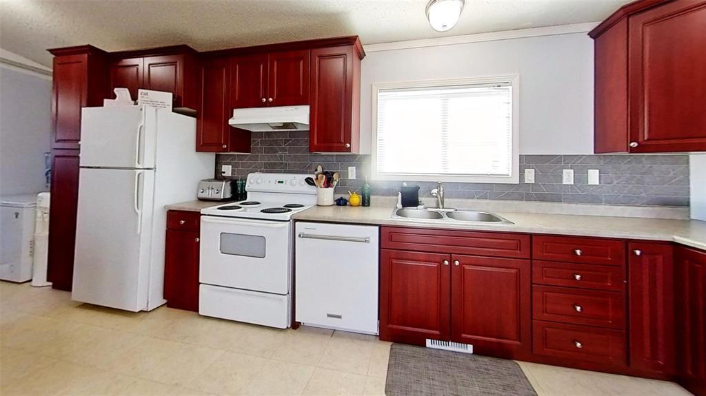 












14 Gardner Drive

,
Virden,




Manitoba
R0M2C0


