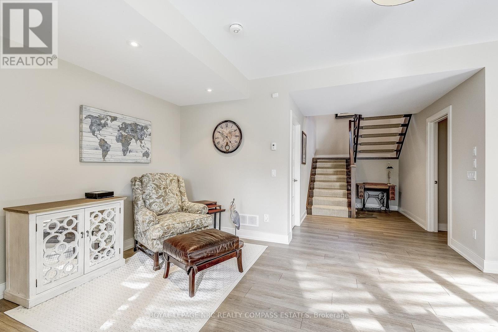 












13 OLD MILL LANE

,
Niagara-on-the-Lake (St. Davids),




Ontario
L0S1J0

