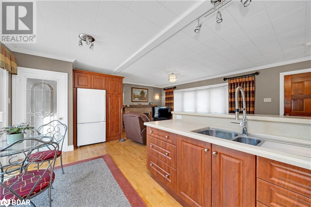 












13181 HIGHWAY NO 7

,
Georgetown,




Ontario
L7G4S4

