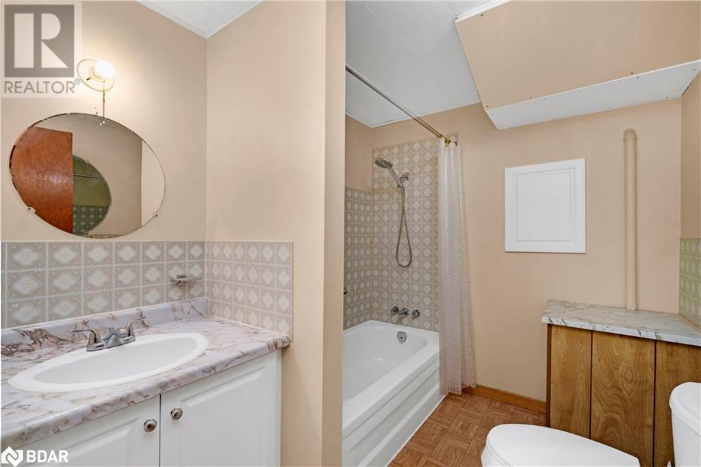












13181 HIGHWAY NO 7

,
Georgetown,




Ontario
L7G4S4

