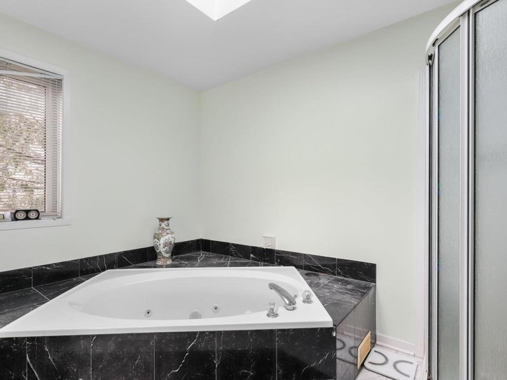 









4965


Rue Du Tremblay

,
Laval (Chomedey),




QC
H7W5H8

