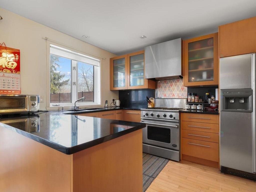









4965


Rue Du Tremblay

,
Laval (Chomedey),




QC
H7W5H8

