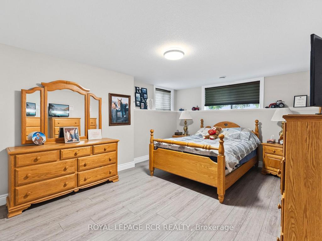 









100


Harris

Crescent,
Southgate,




ON
N0G 2L0

