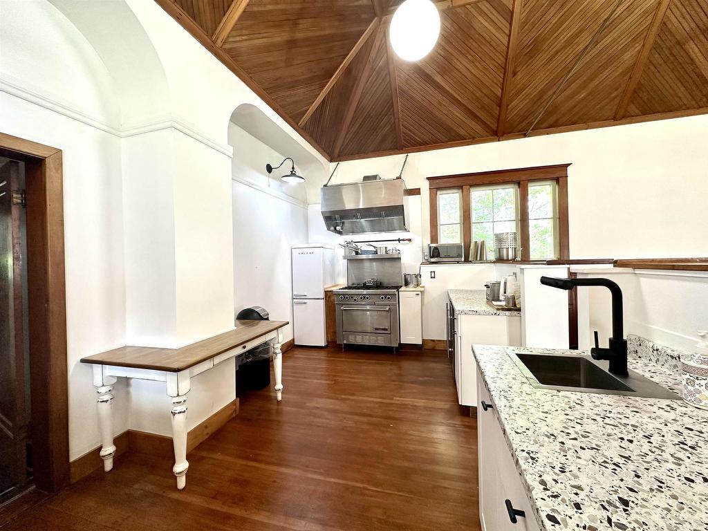 












5 Church Street

,
Murray Harbour,




PE
C0A 1V0


