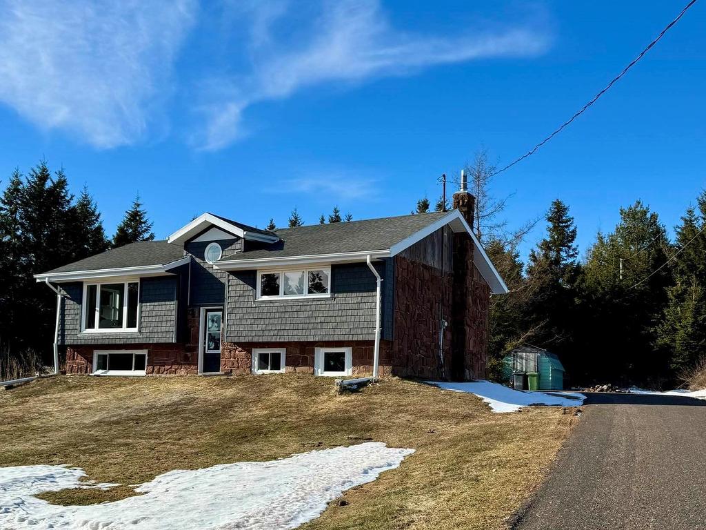 












129 Macdonald Road Road

,
Crapaud,




PE
C0A 1J0

